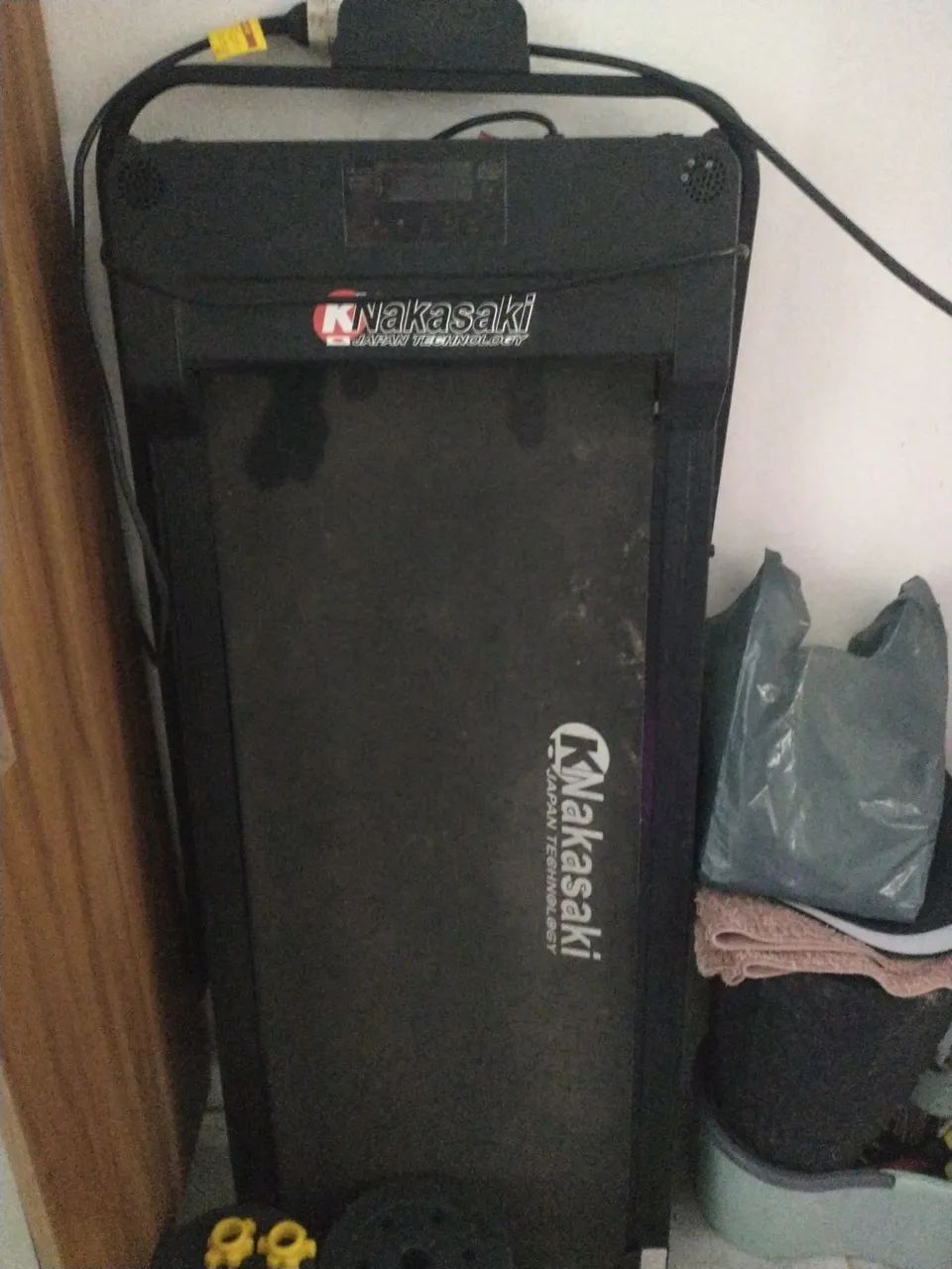 Vendo esteira com defeito NAKASAKI