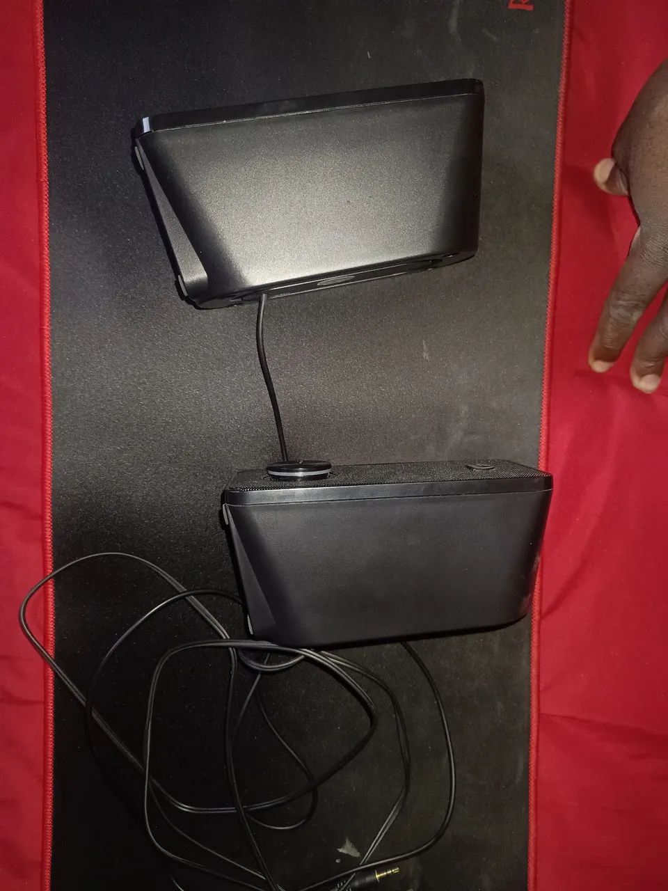 Caixa de som Redragon estério com fio com led - Foto 4