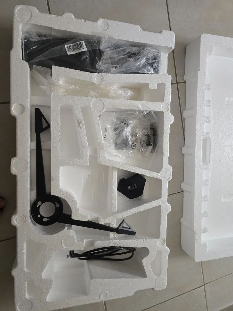 Monitor Gamer 144hz 34" Curva - Foto 2