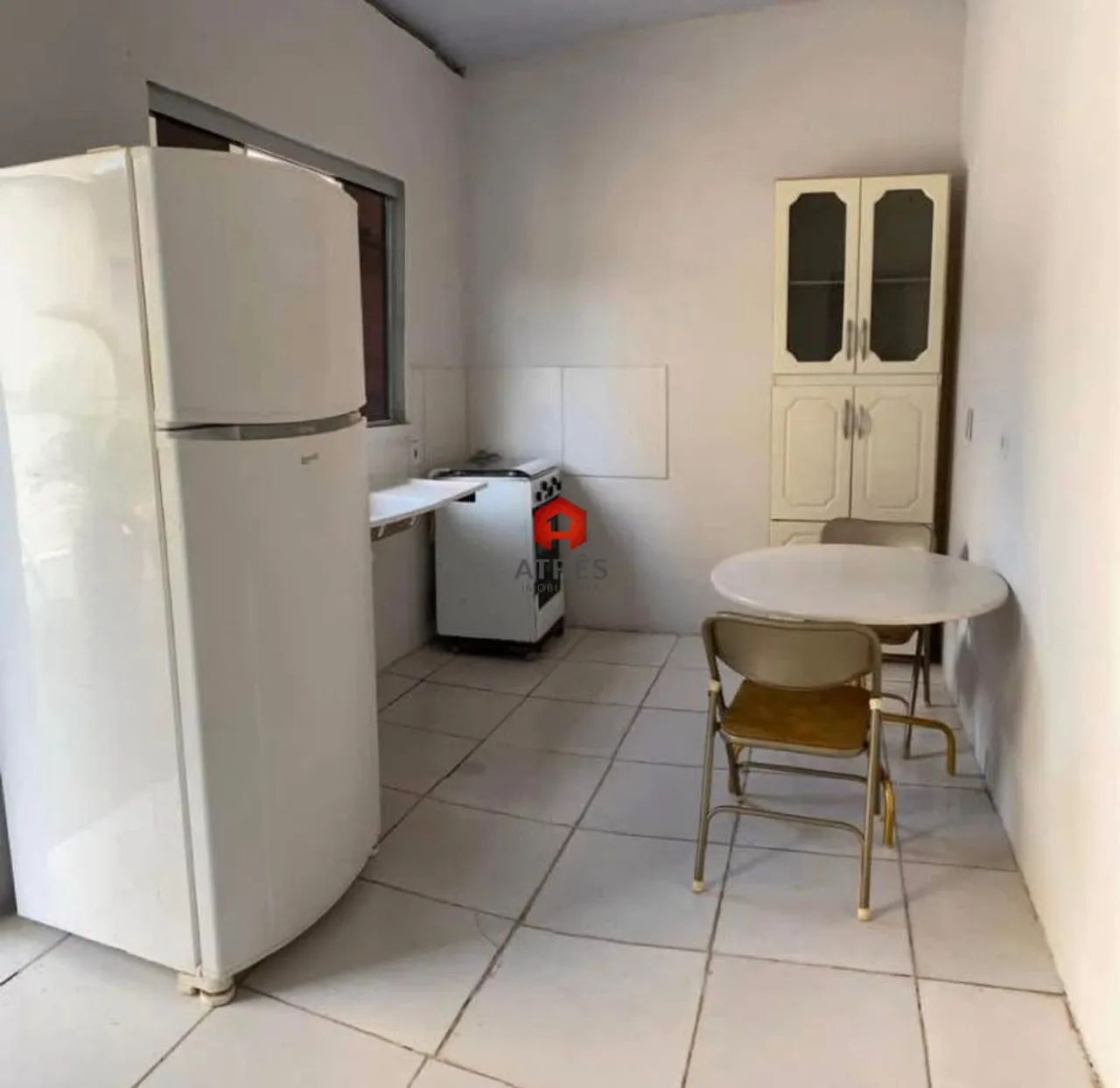 Prédio de Kitnets à venda localizado no Setor Vila Rosa.
