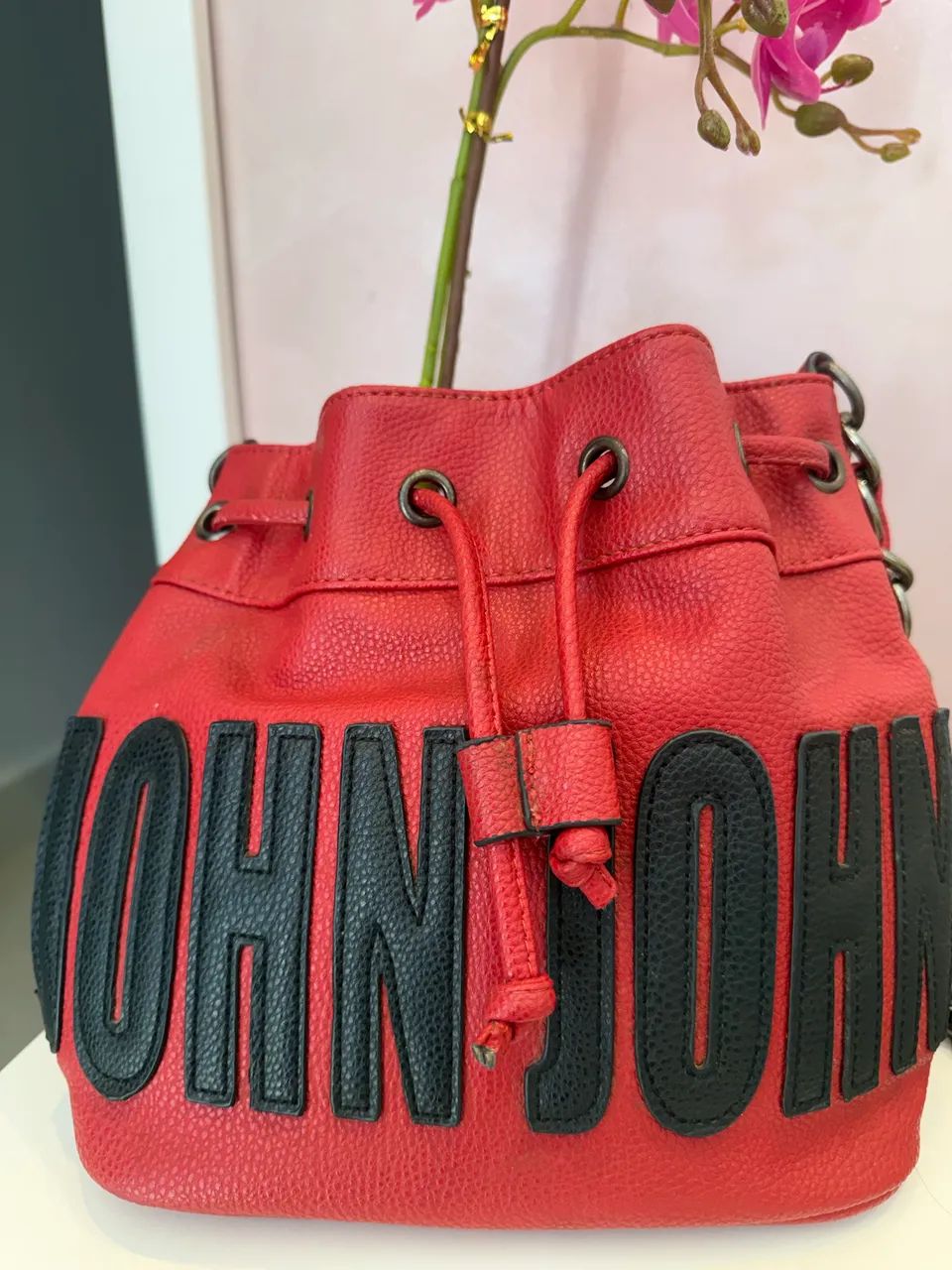 DESAPEGO -  Bolsa JOHN JOHN Bucket Vermelha - R$159