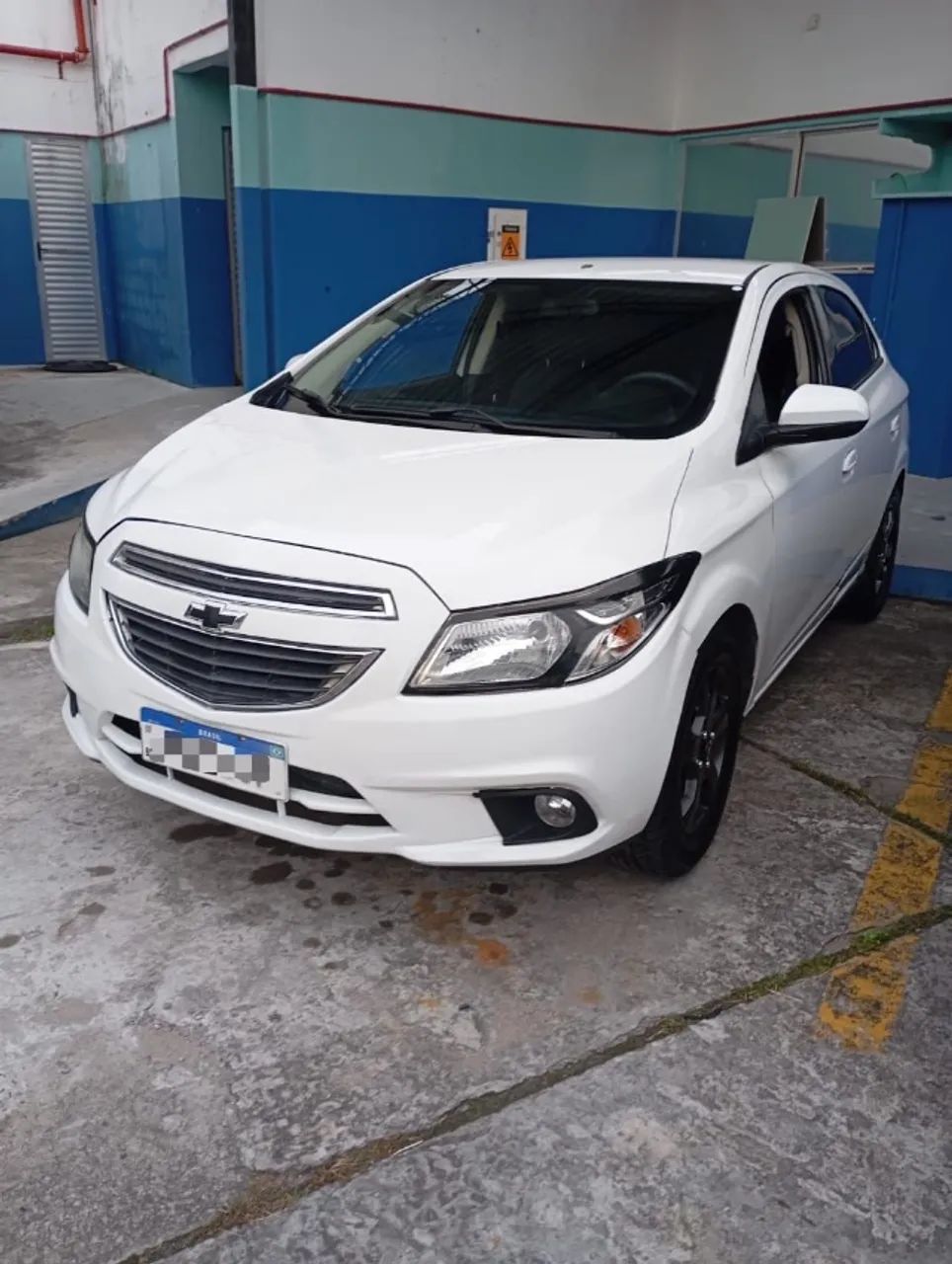 Chevrolet Onix ONIX HATCH Joy 1.0 8V Flex 5p Mec. 2018