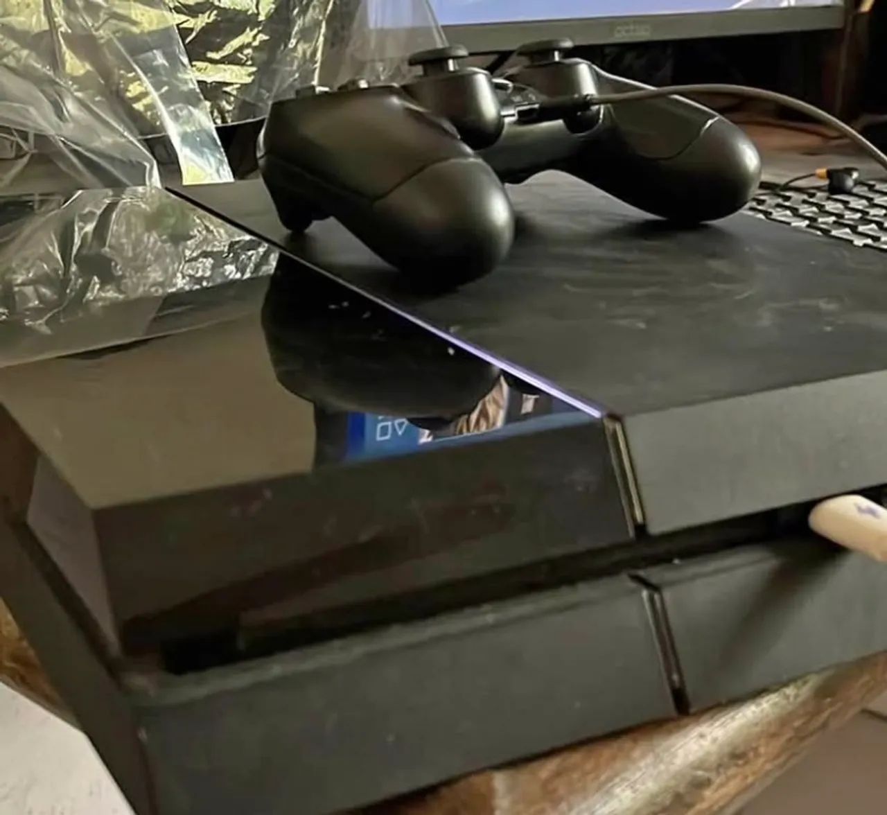 Vendo Ps4 - Foto 2