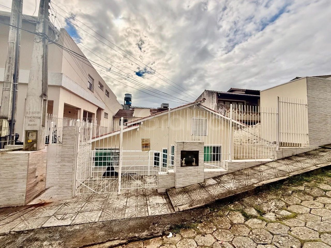 Casa à venda 8 quartos em Trindade