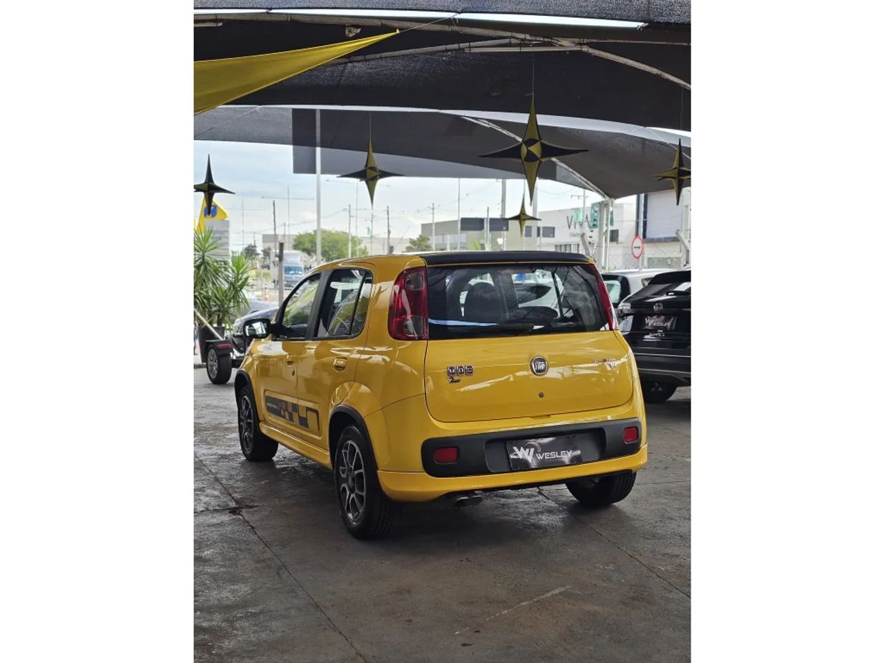 Fiat Uno Sporting 1.4 EVO Fire Flex 8V 4P 2012 - Foto 4