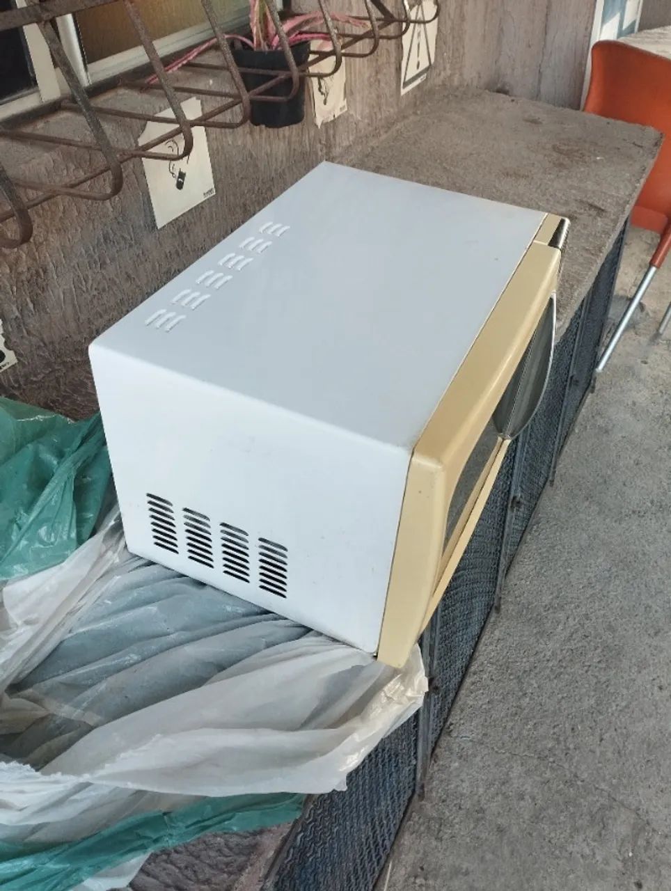 MICROONDAS ELECTROLUX 20 LITROS - Foto 2