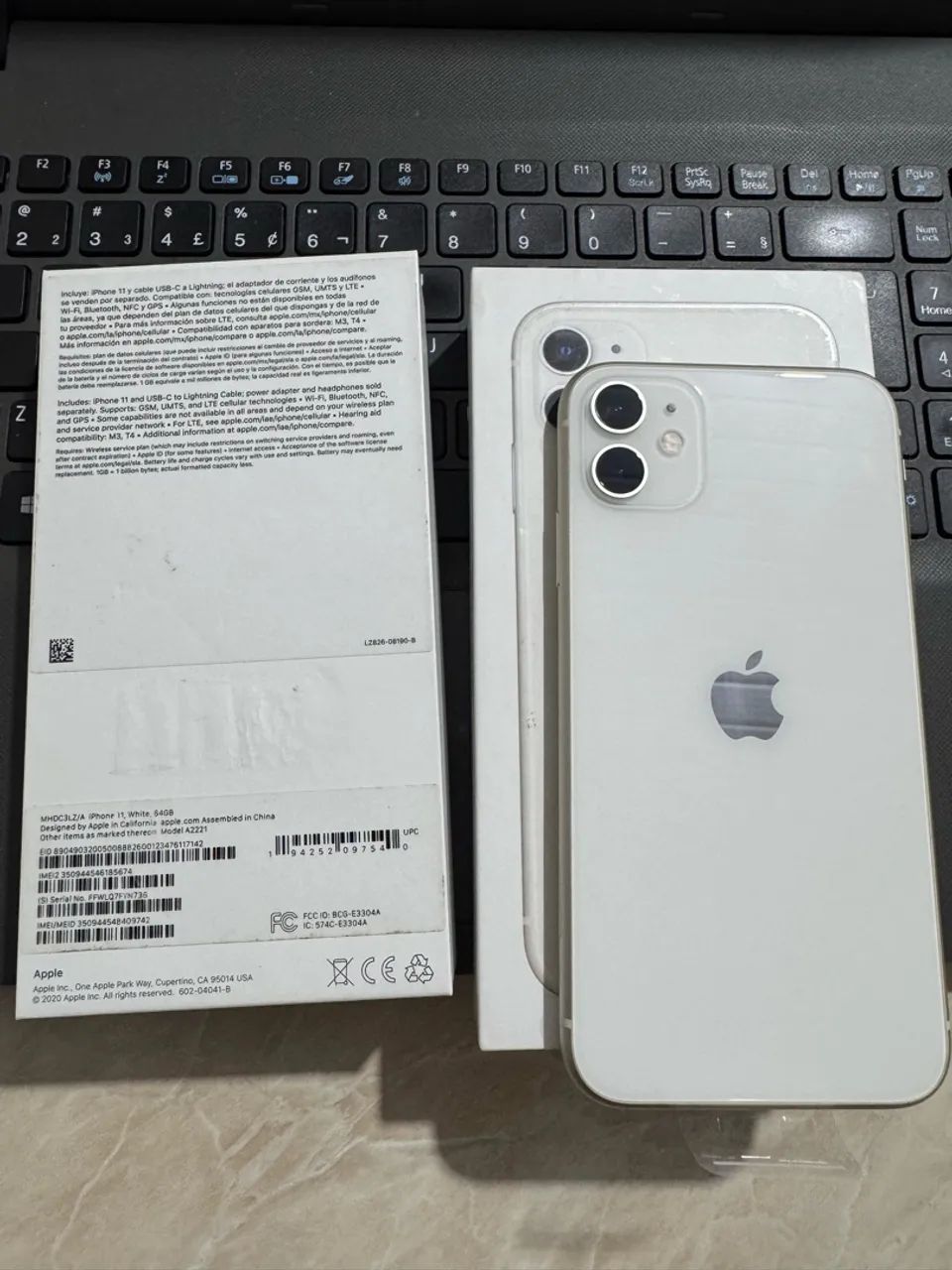 Iphone 11 branco 64gb - Foto 3