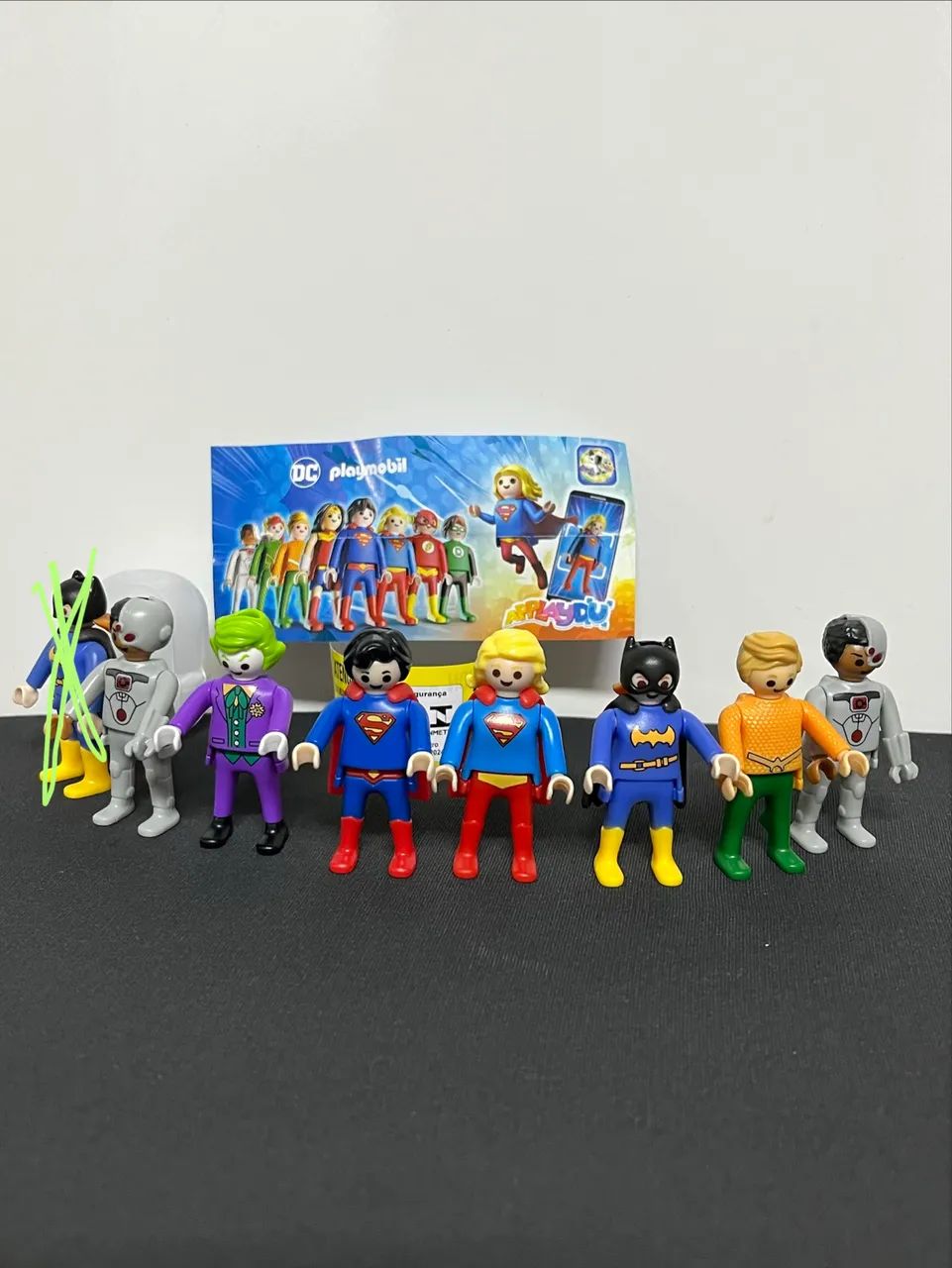 Heróis e Vilões DC Kinder Ovo PlayMobil