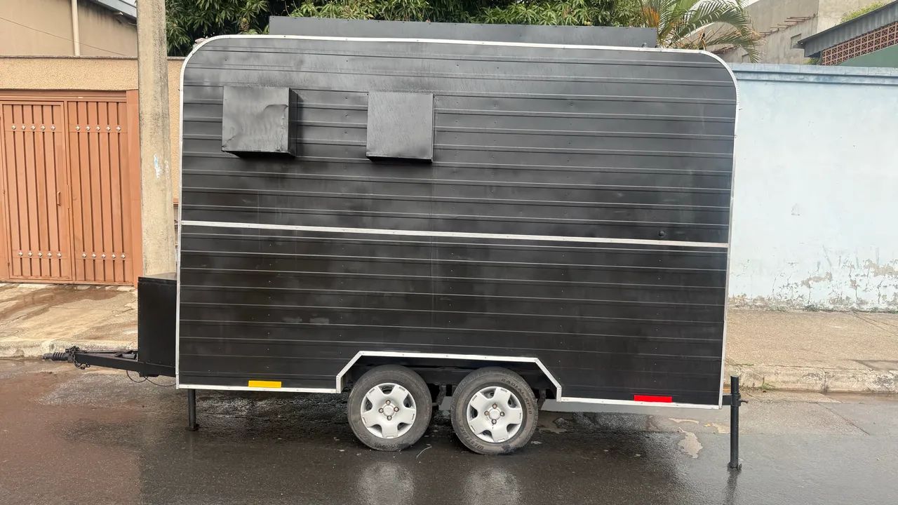 Trailer