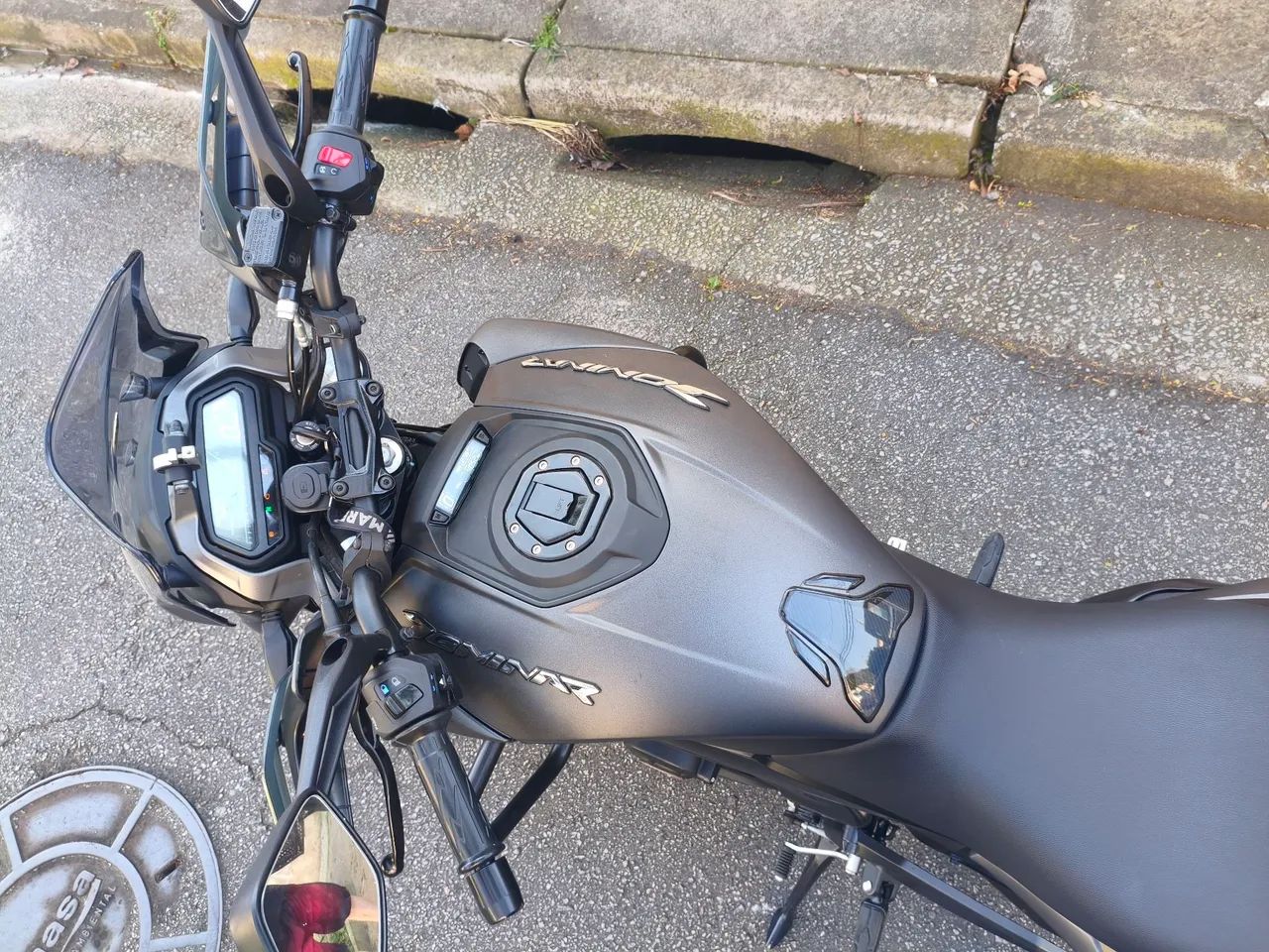 Bajaj 400  - Foto 4