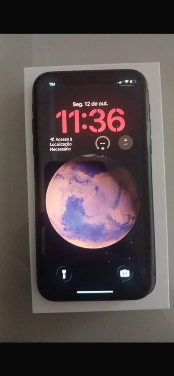iPhone 11