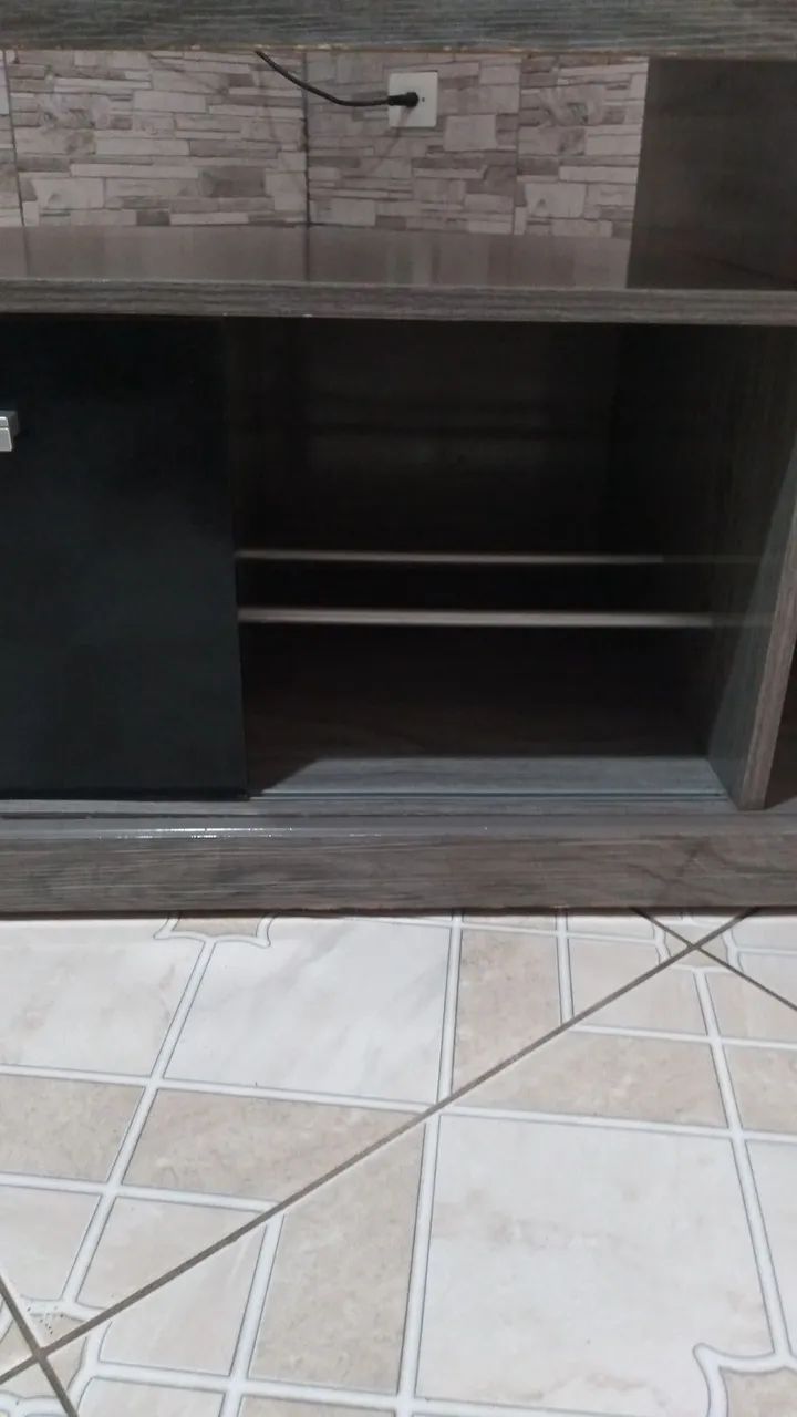 Rack Cinza e Preto (Em Bom Estado Geral) - Foto 3