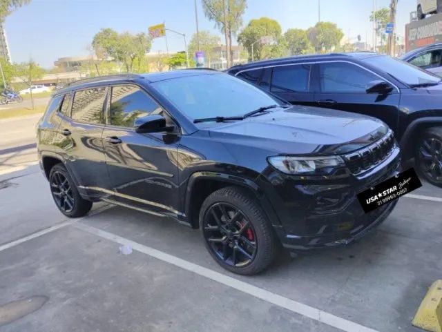Jeep Compass Black Hurricane 2.0 4X4 TB Aut. 2026 - Foto 3