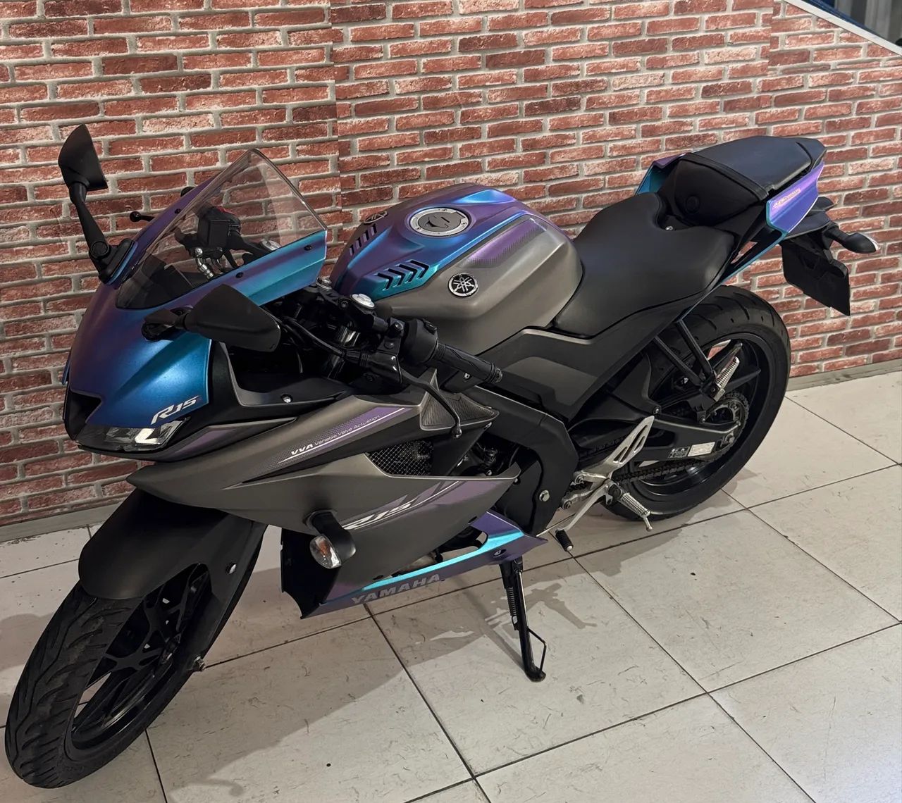 Yamaha R 15 2025 - Foto 4