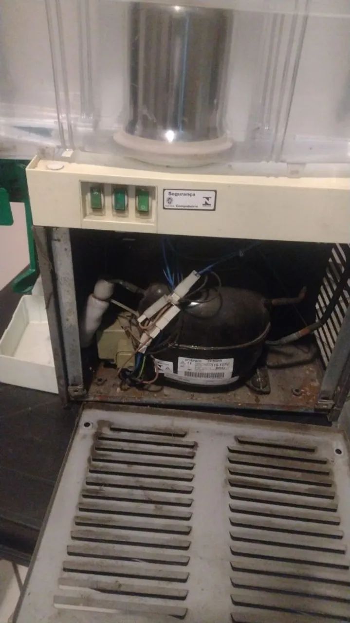 Máquina de suco - Foto 4