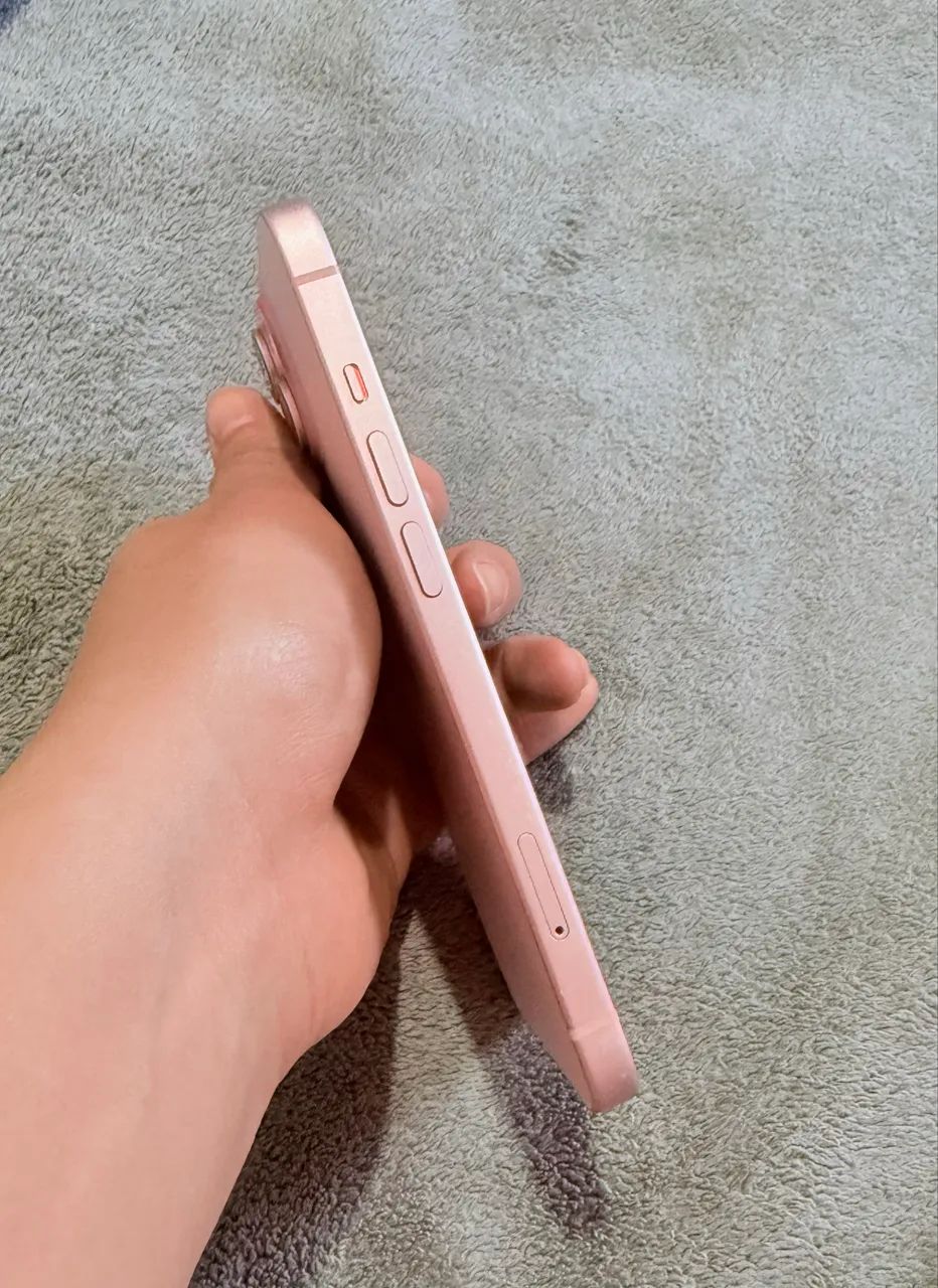 iPhone 15  Armazenamento 128GB - Foto 5