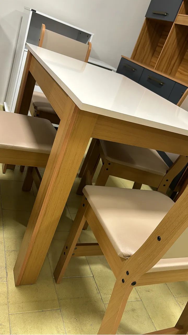Mesa de 4 cadeiras 100% MDF nova disponível  - Foto 2