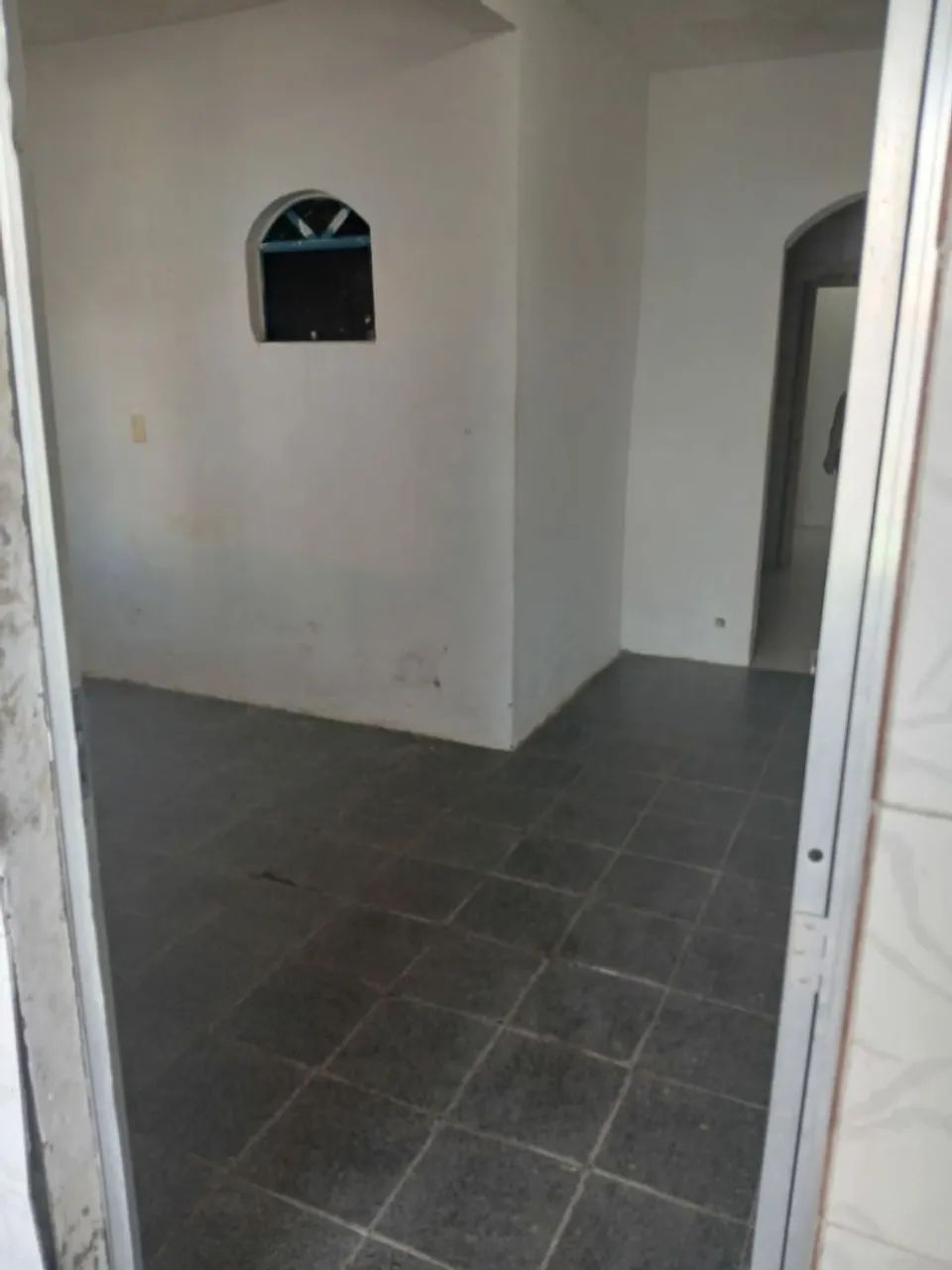Vende-se está casa  *    - Foto 5