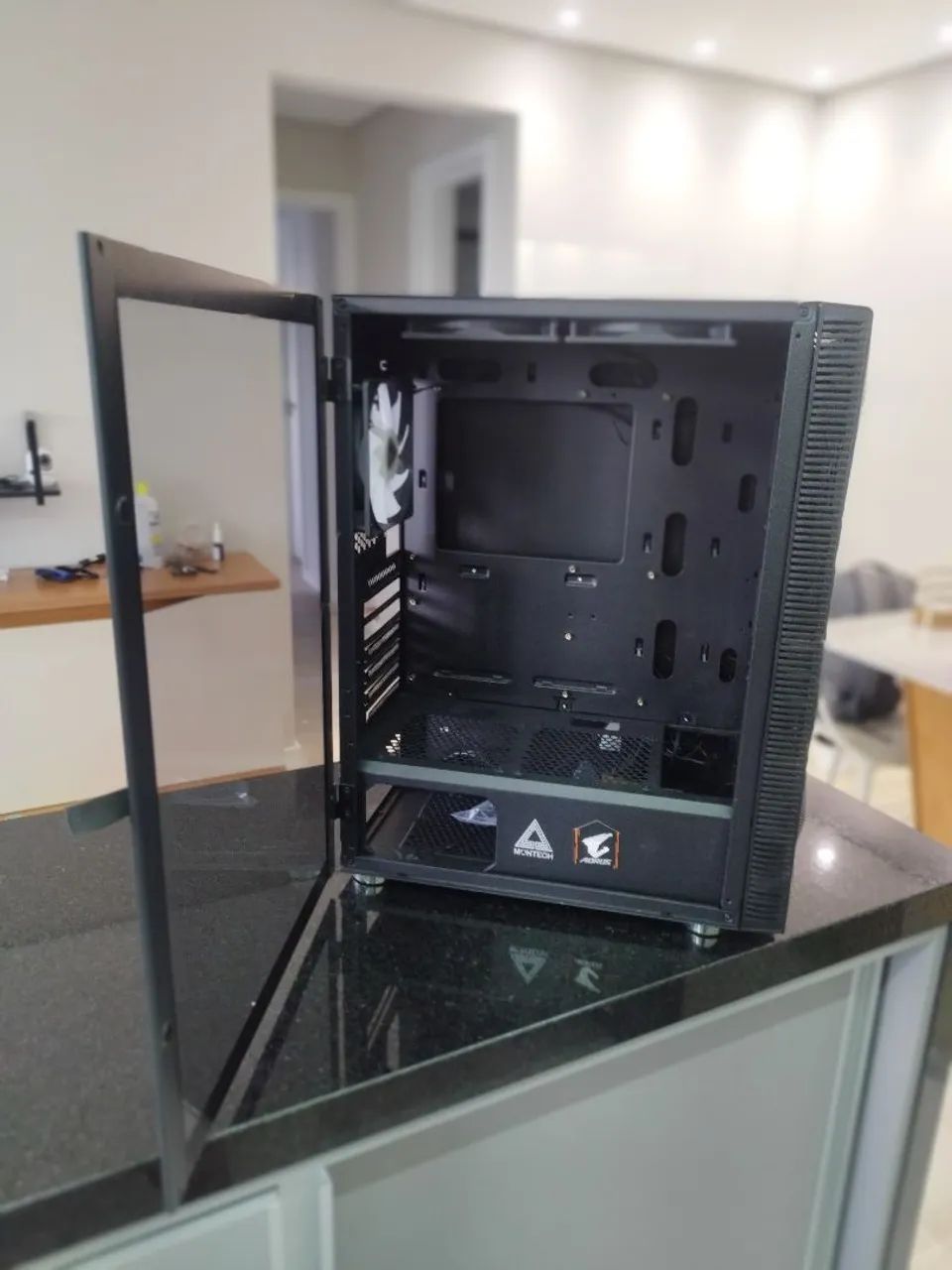 Gabinete montech X3 mesh  - Foto 2