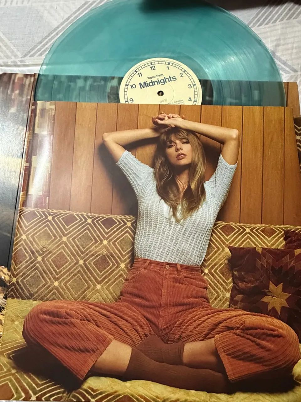 Vinil Midnights (Moonstone) - Taylor Swift - Autografado  - Foto 2