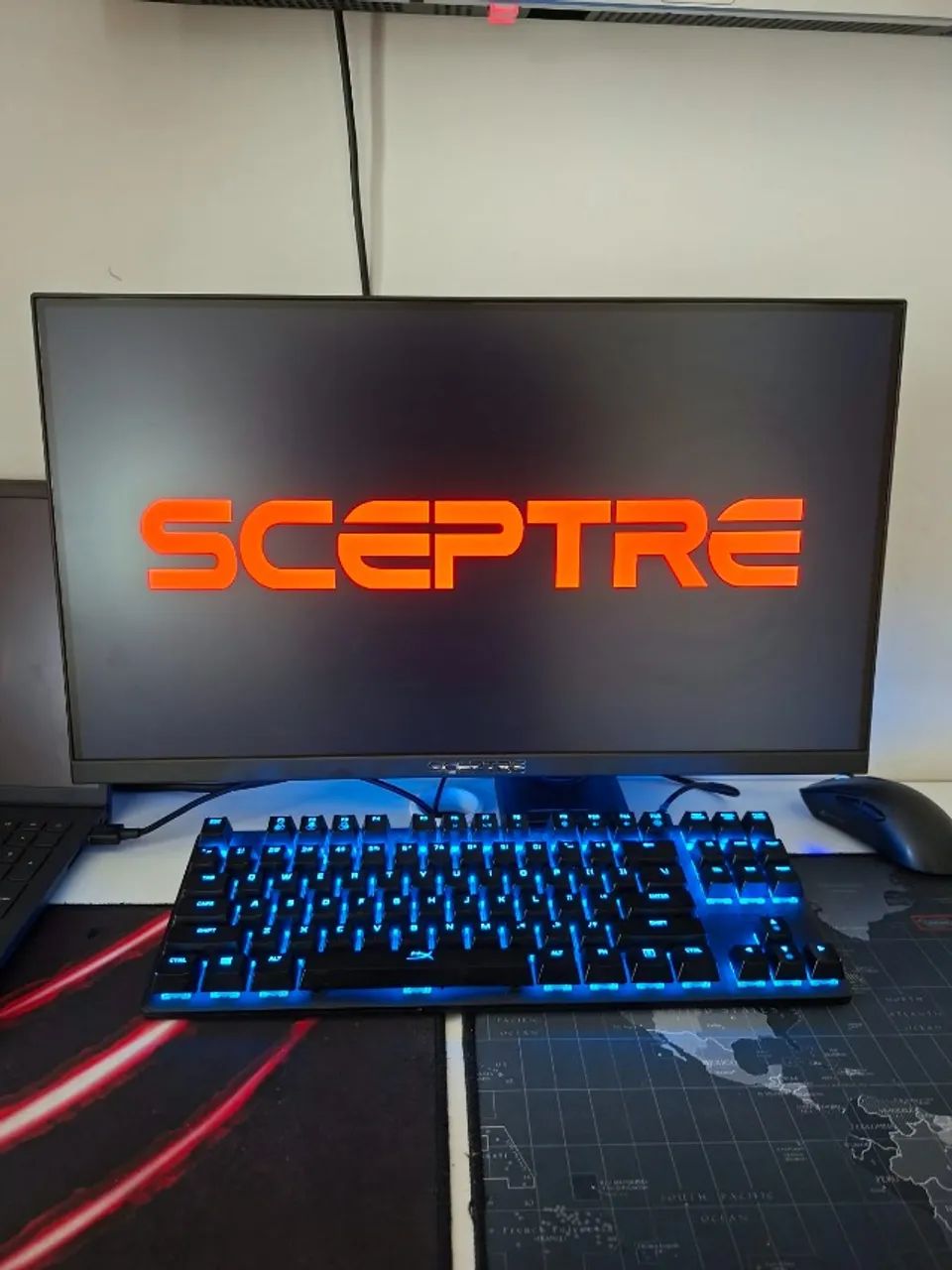 Monitor Gamer Sceptre 22 Pol c/ Suporte