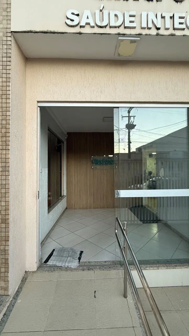 Imóvel Comercial no Centro de Itabaiana | 10 Salas | 5 Banheiros-500m² - Foto 3