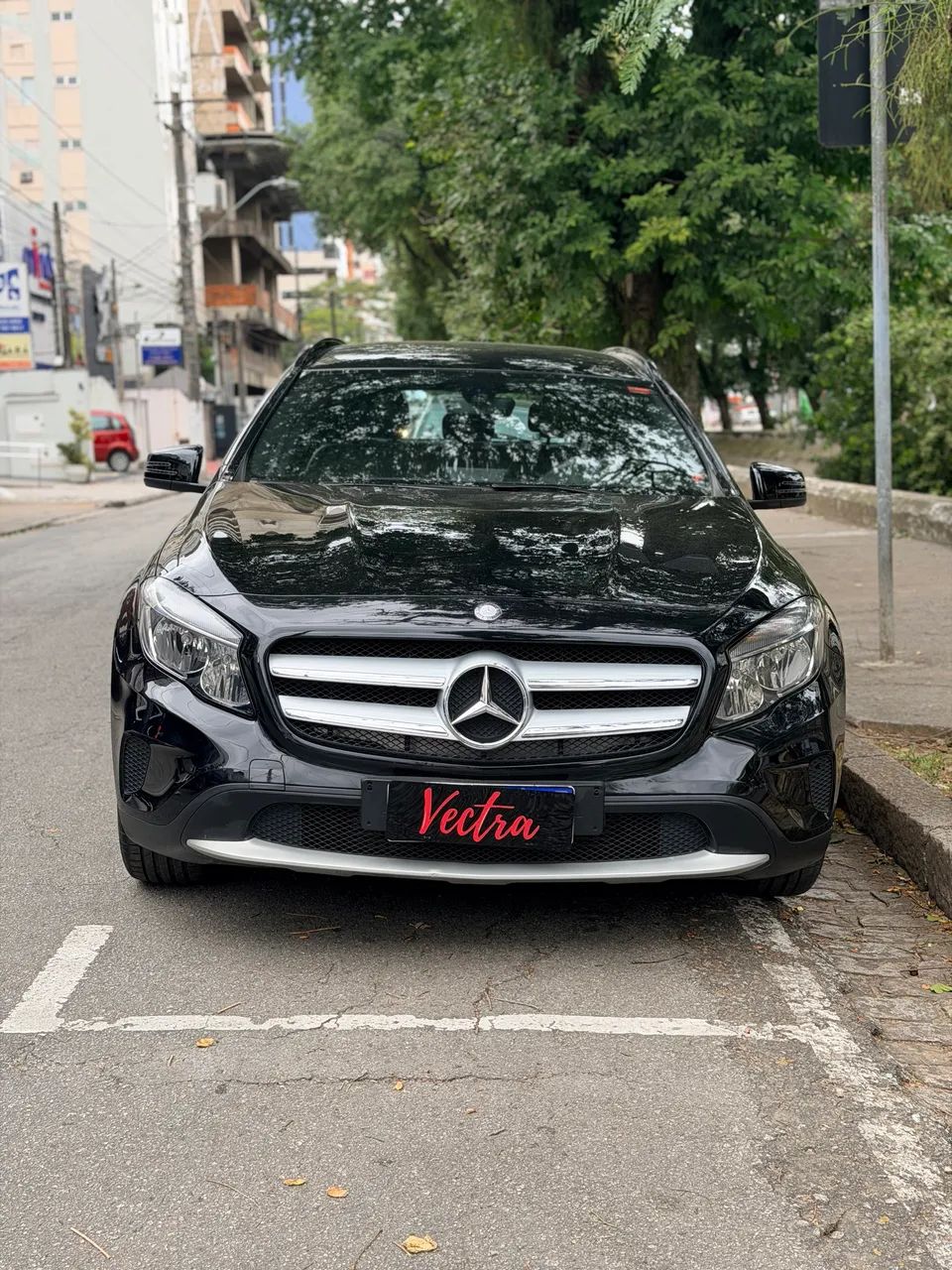 Mercedes-Benz GLA 200 Adv. 1.6/1.6 TB 16V Flex Aut. 2015