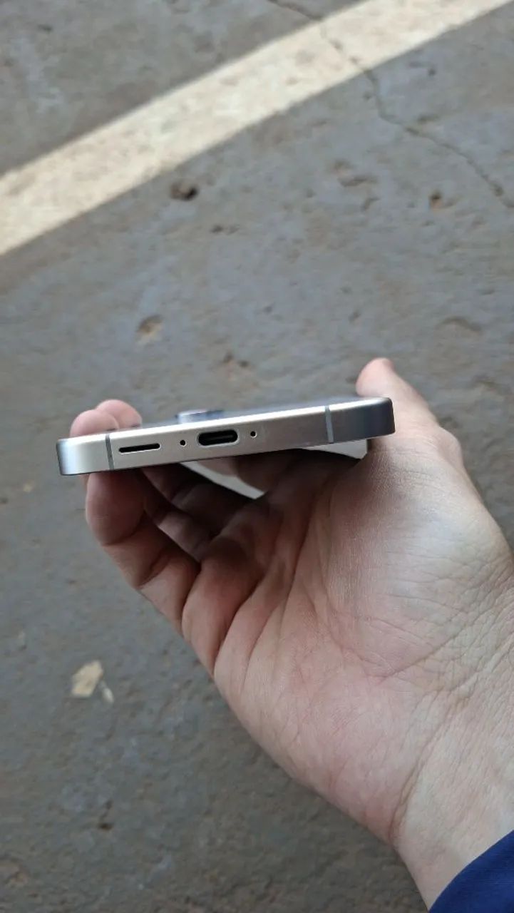 Samsung Galaxy S24 FE 5G 256GB - Foto 4