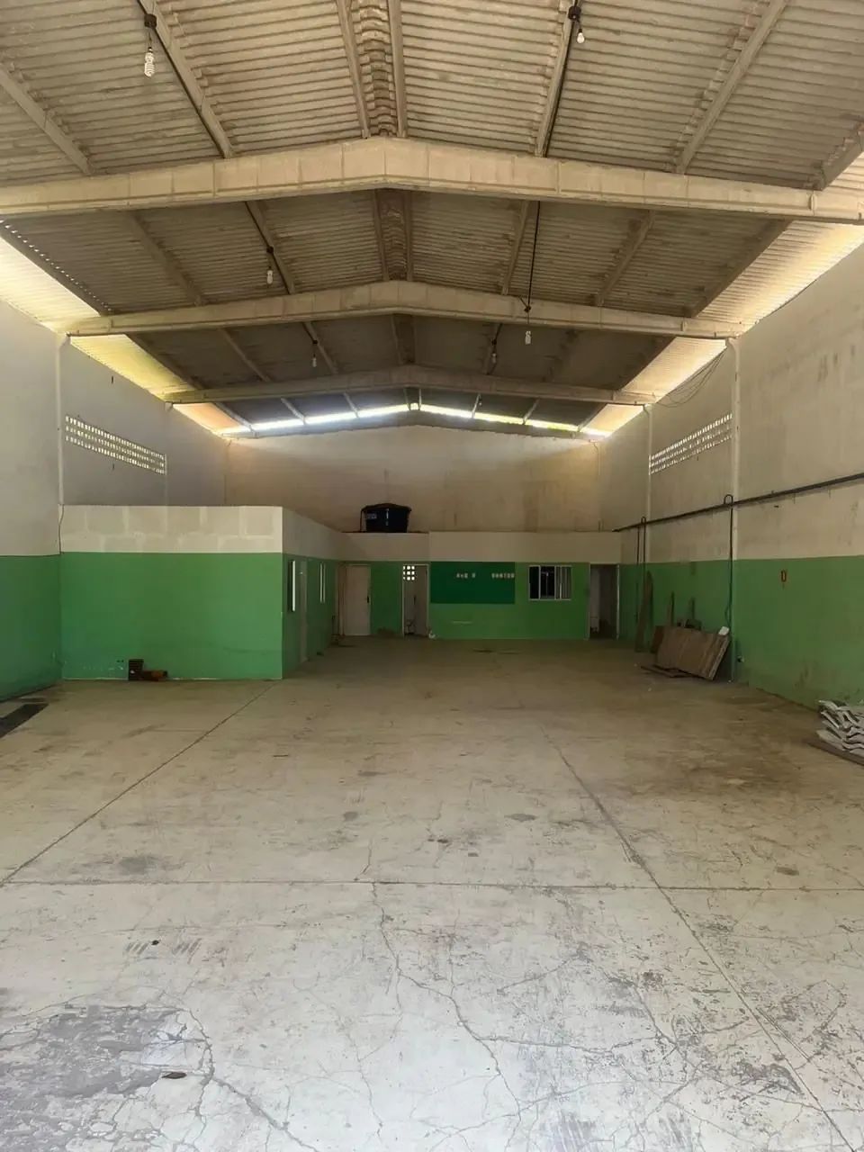 Galpão 330m Av. Menino Marcelo - Foto 4