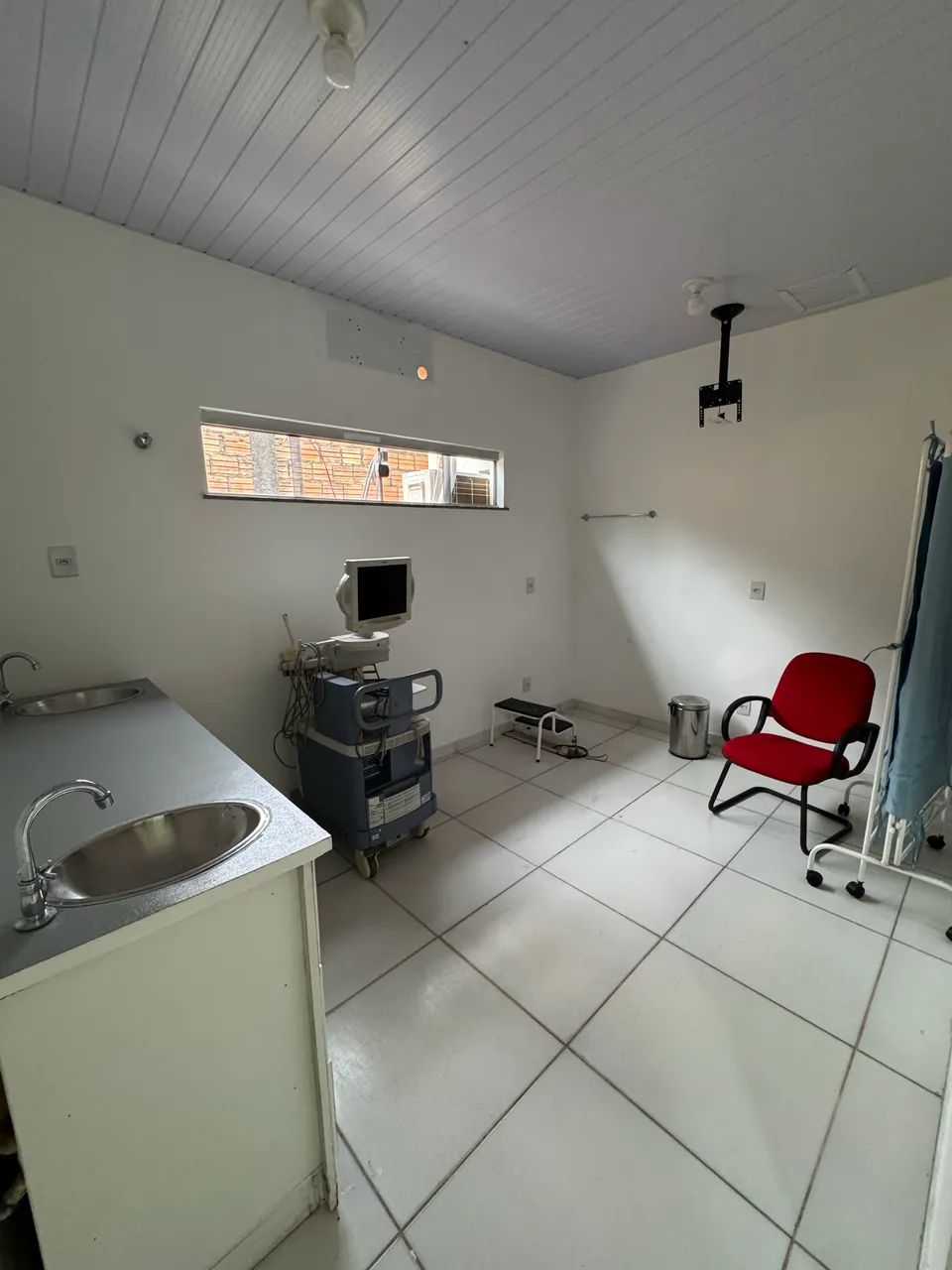 Aluga-se Clínica Médica, Odontológica e Exames completa - Foto 8