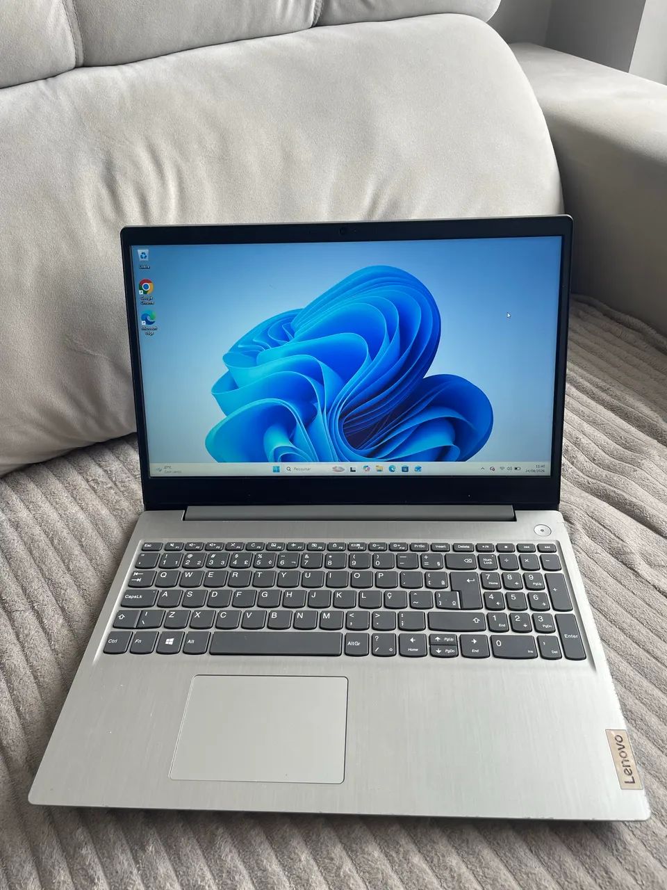 Notebook Lenovo i3 10ª Ger/ 256GB SSD/ 4GB RAM/ FUNCIONANDO PERFEITAMENTE  - Foto 3