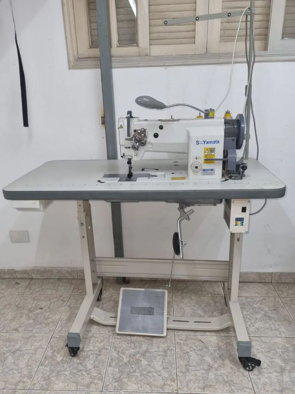 Máquina Industrial 2 Agulhas Prespontadeira. - Foto 6