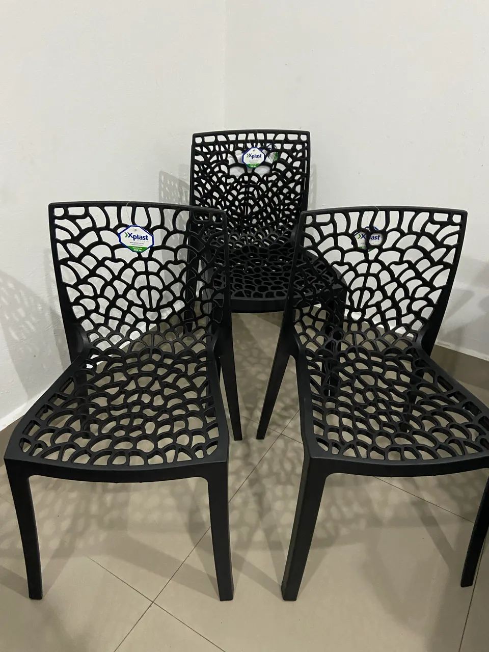 Cadeiras novas R$100,00 cada 