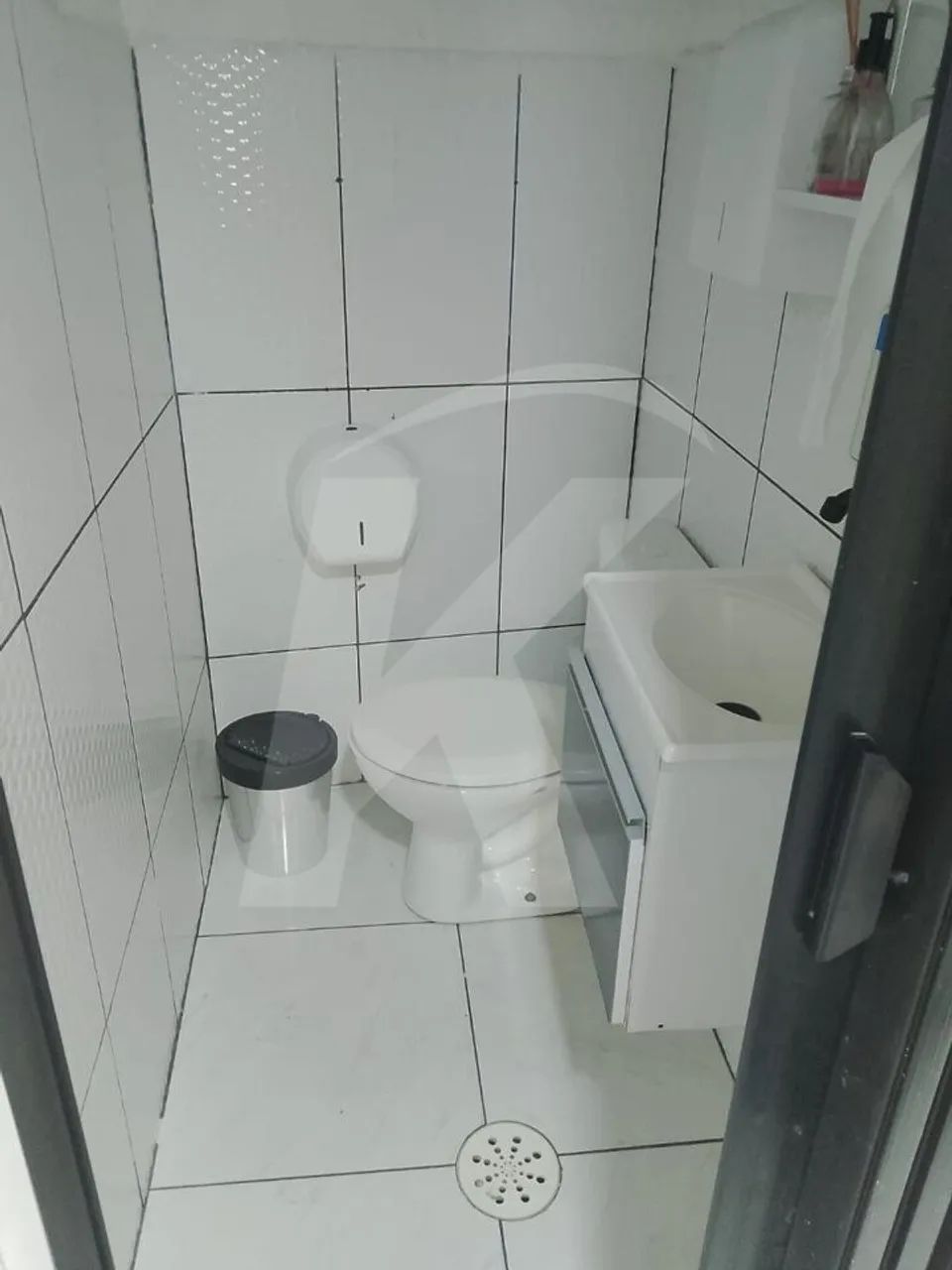 Comercial, Aproximadamente 75 m² | Excelente Localização - Foto 2