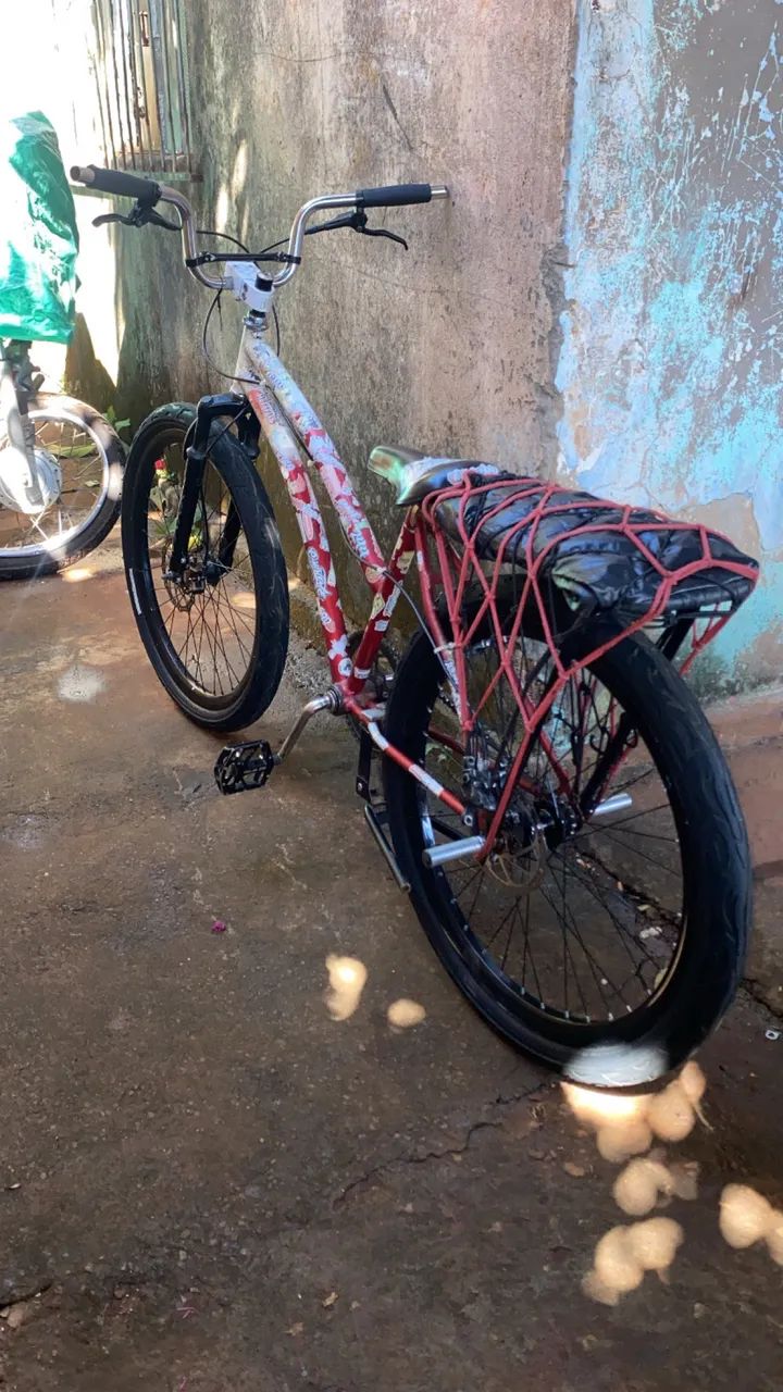 Bicicleta Aro 26 Completa - Conservada e Bem Equipada - Foto 3