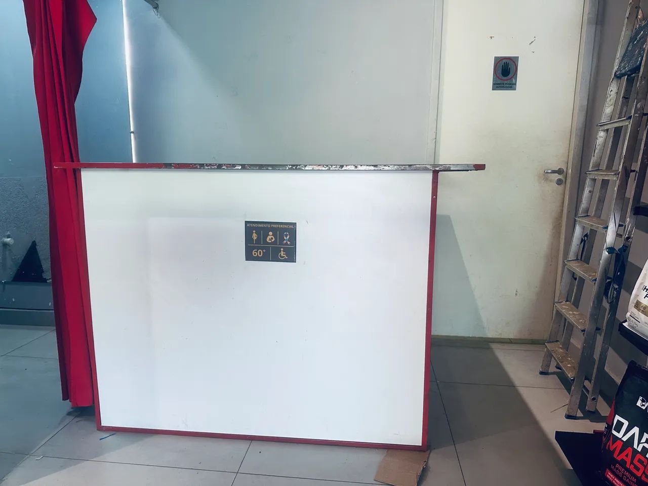 Balcão caixa para loja  - Foto 3