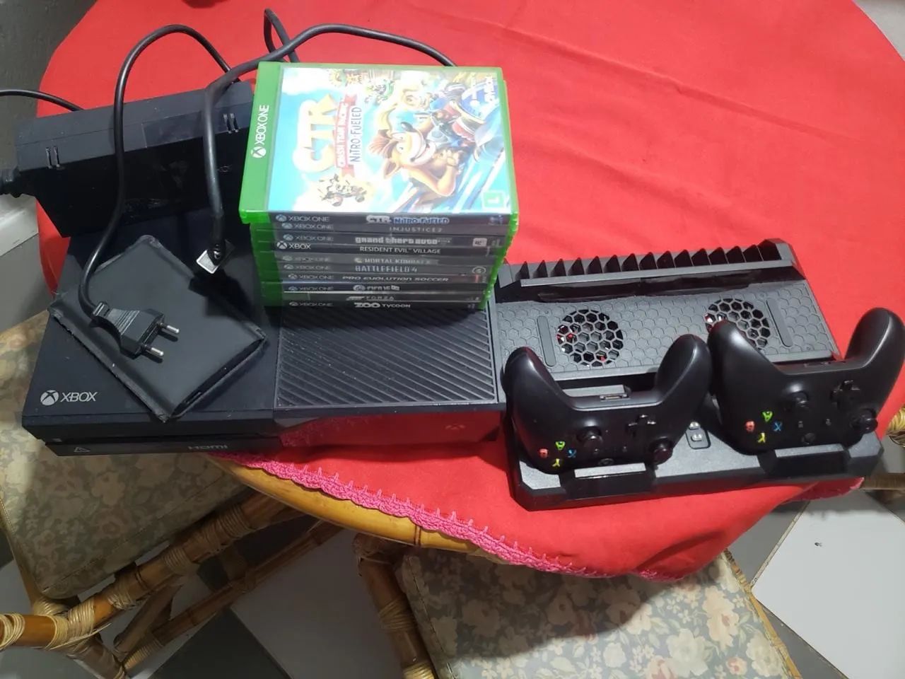 Xbox One com 2 controles - Foto 4