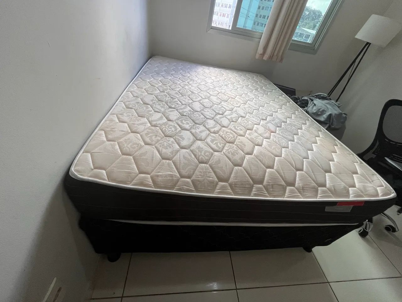 Cama. Adão de mola e colchão  - Foto 2