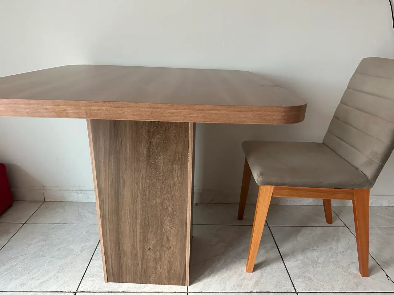 Mesa com poltrona - Foto 3