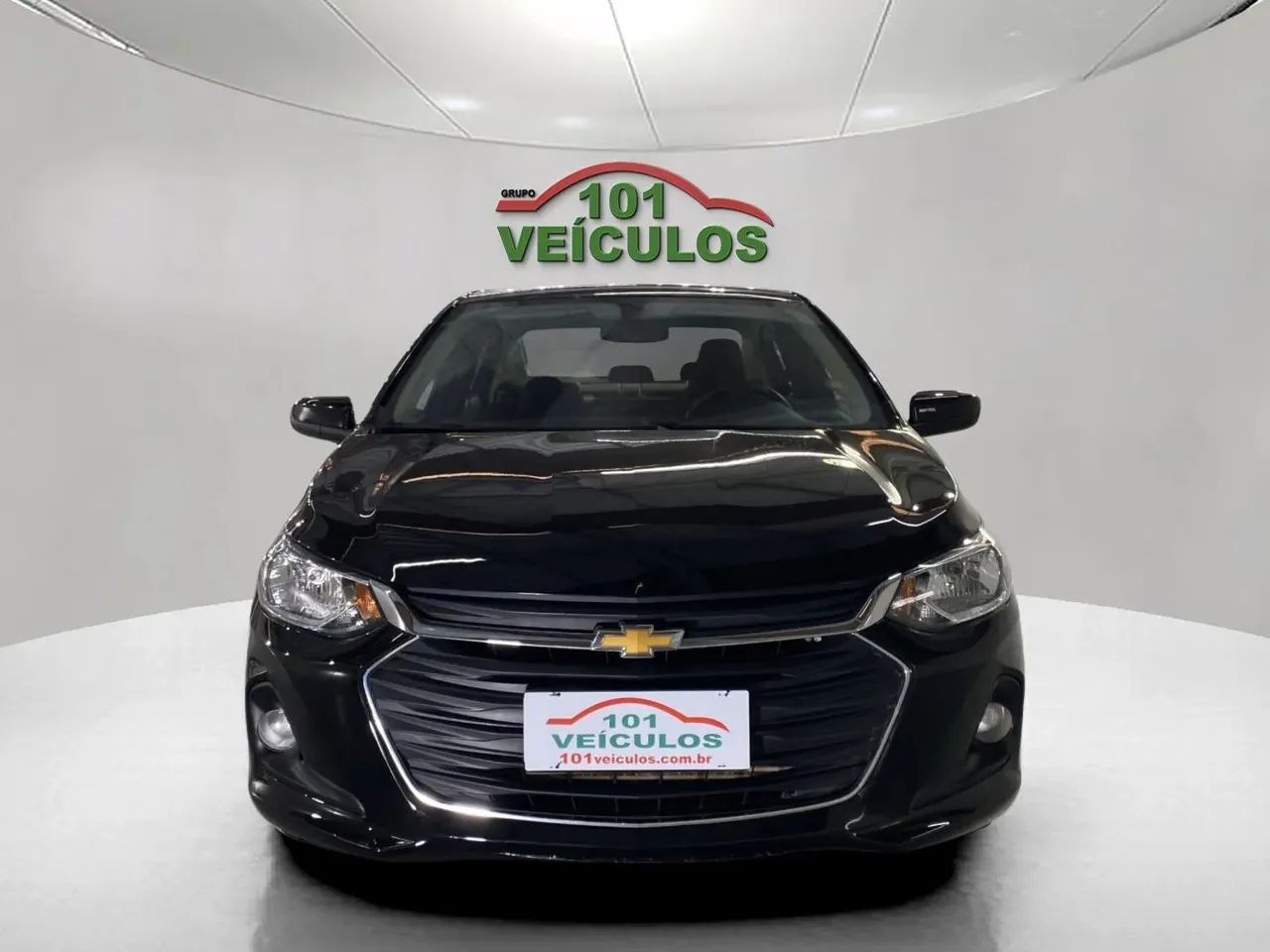 Chevrolet Onix Plus LTZ 1.0 12V TB Flex Aut. 4P 2024 - Foto 2