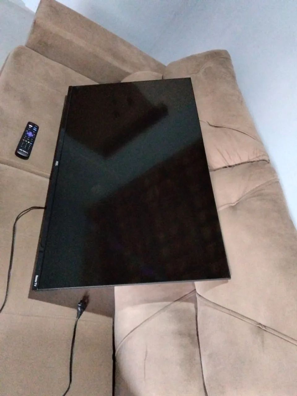 SMART TV 43 HD AOC ROKU  - Foto 3