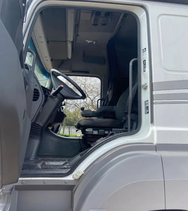  Mb axor 2041 4x2 ano 2021 - Foto 5