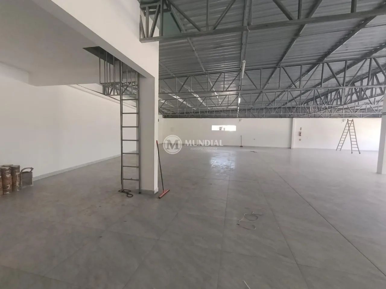 SALA COMERCIAL PARA LOCAÇÃO CENTRO DE CAMBORIÚ - Foto 4