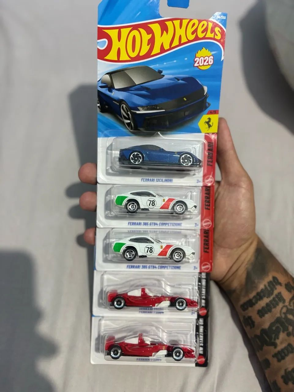 Hot Wheels variados 