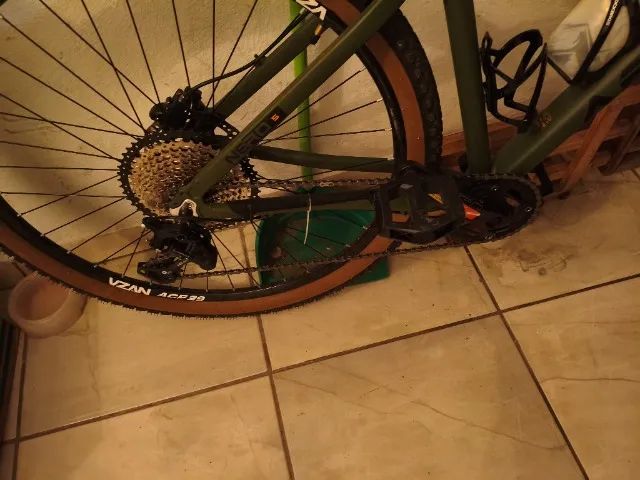 Bicicleta absolut montada . - Foto 4