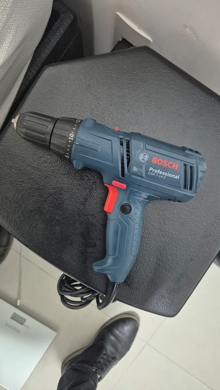 Parafusadeira Bosch gsr 7-14e reversível 