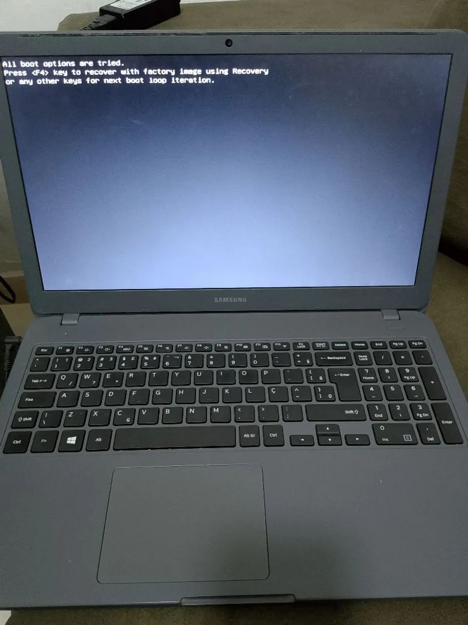 Vendo esse Notebook Samsung  - Foto 3