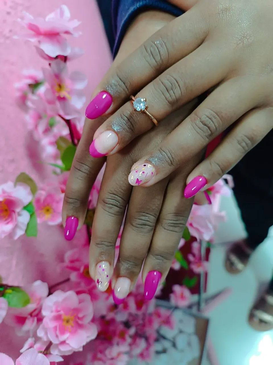 Alongamento de Unhas F1 e Fibra de vidro Manicure<br> - Foto 2
