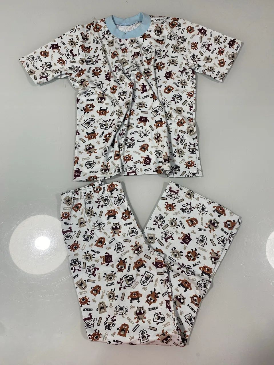 Pijamas infantil NOVOS