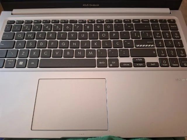 Notebook ASUS Vivobook 15 - Intel i5 12ª Gen / 8GB RAM / SSD/Windows 11 - Foto 4